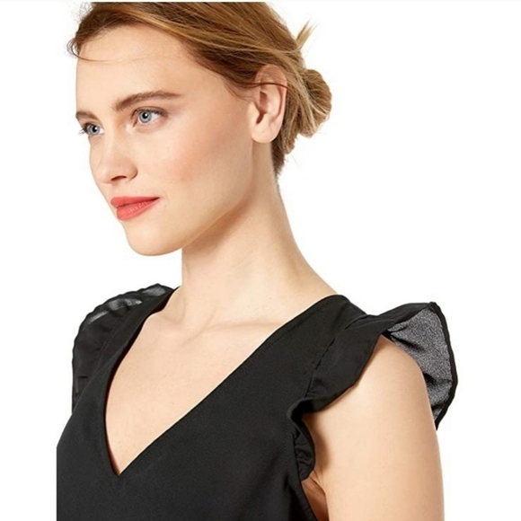 J. Crew Classic V Neck  Black  Sleeveless  Ruffle  Blouse  Size 4 - Picture 4 of 7